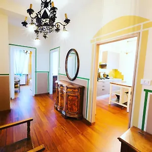  Apartment Centre Italy